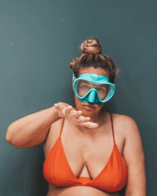 scuba hand signal for problem