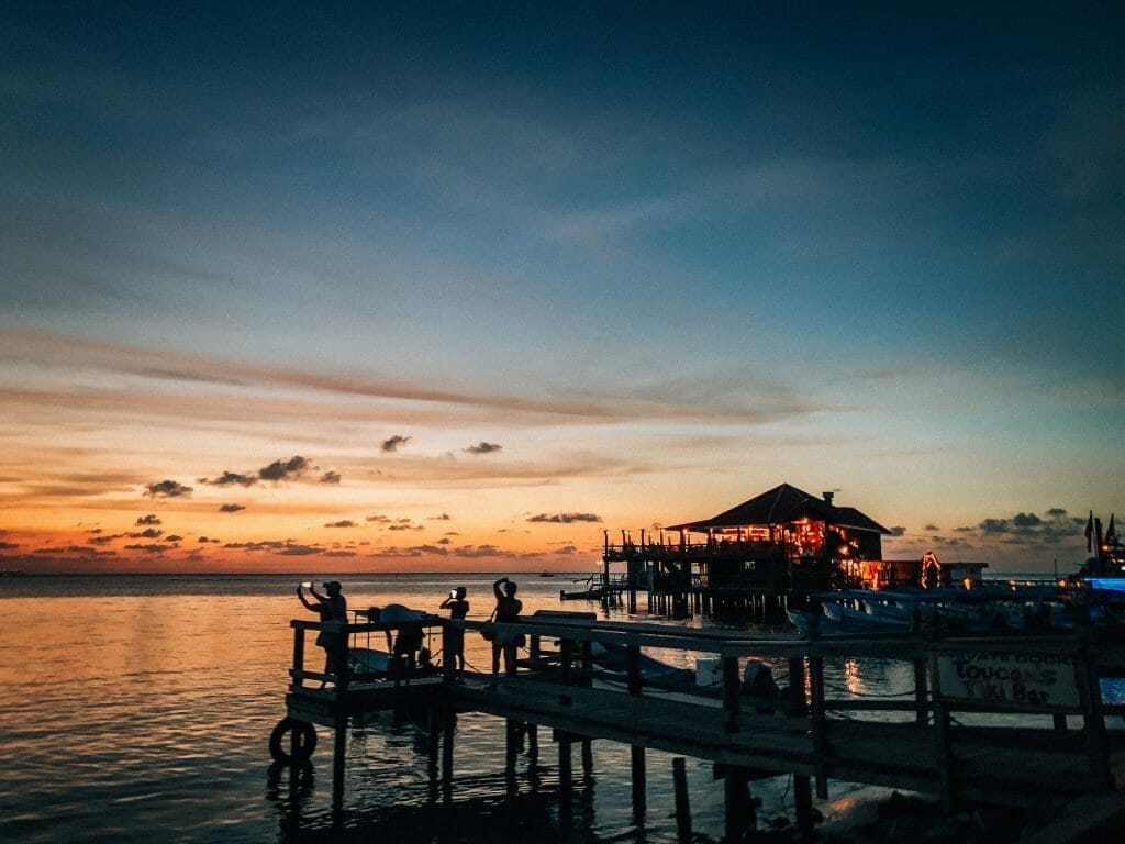 Pier for night diving in Roatan