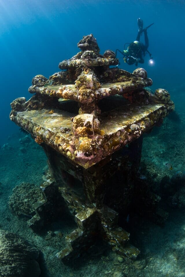 underwater statue in bali